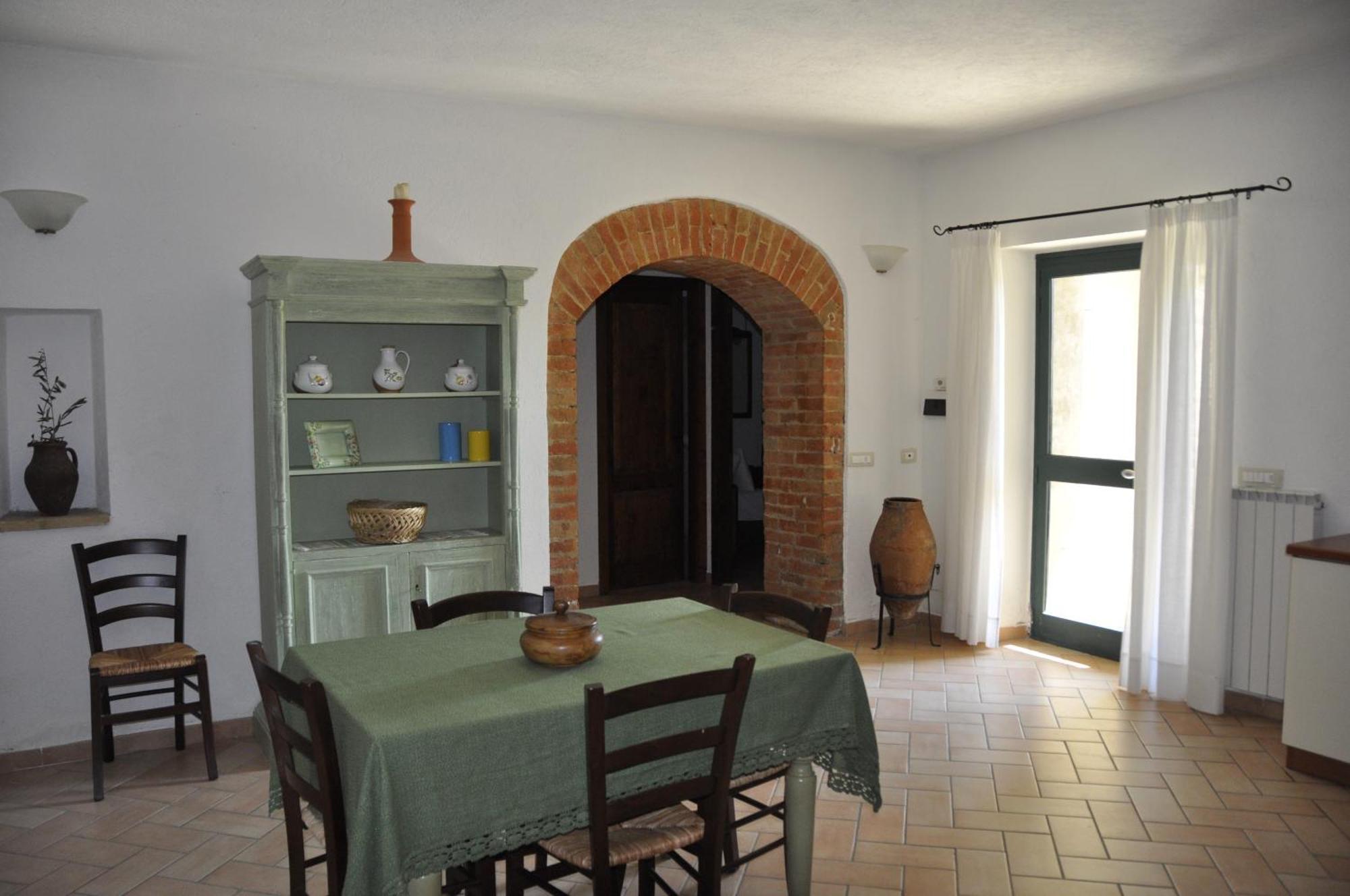 Fattoria Di Rigone Villa Coltavolino Room photo