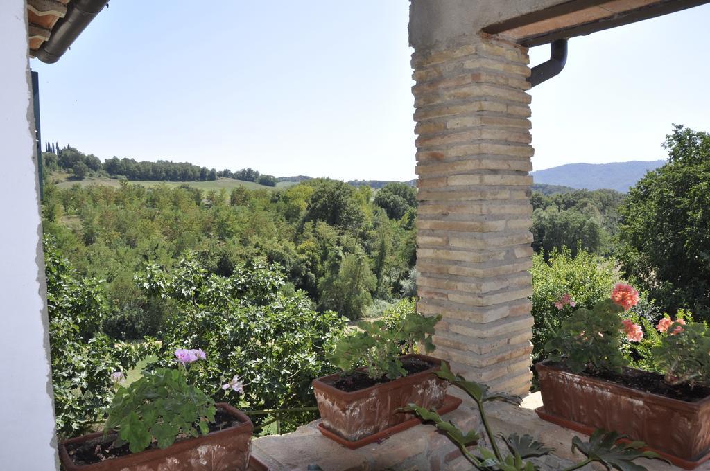 Fattoria Di Rigone Villa Coltavolino Room photo
